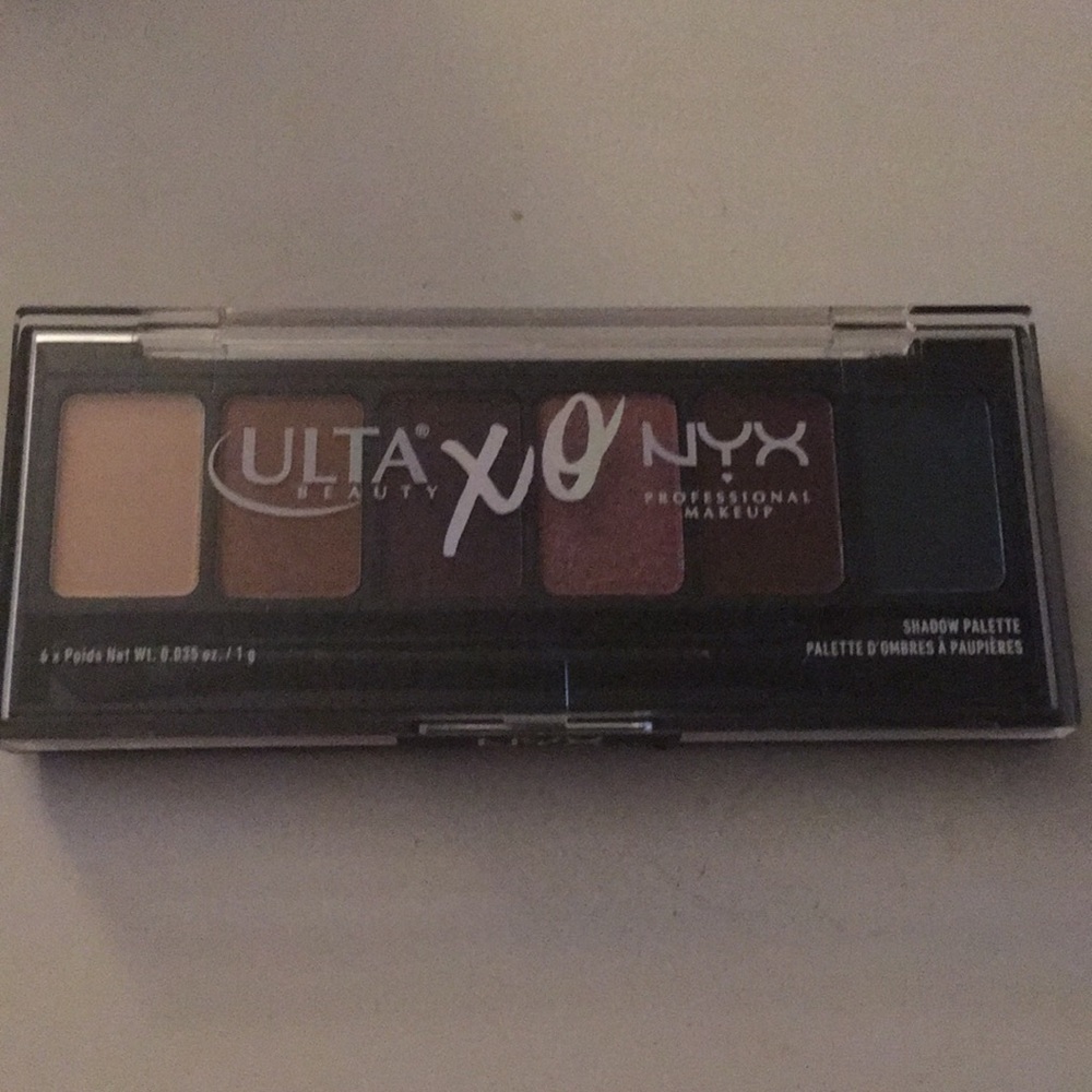 Nyx Shadow palette